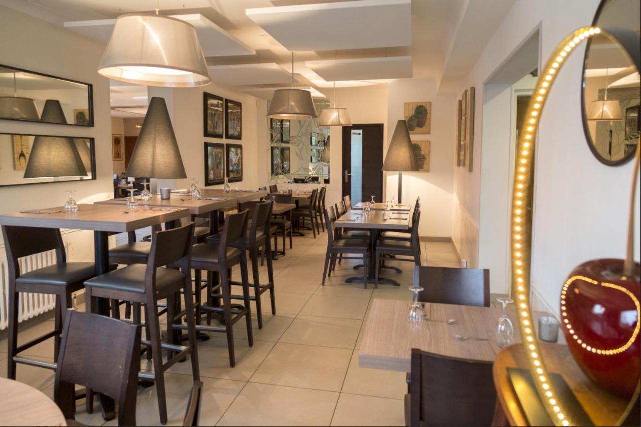 Les Quatre Vents Hotel Muizon Eksteriør billede